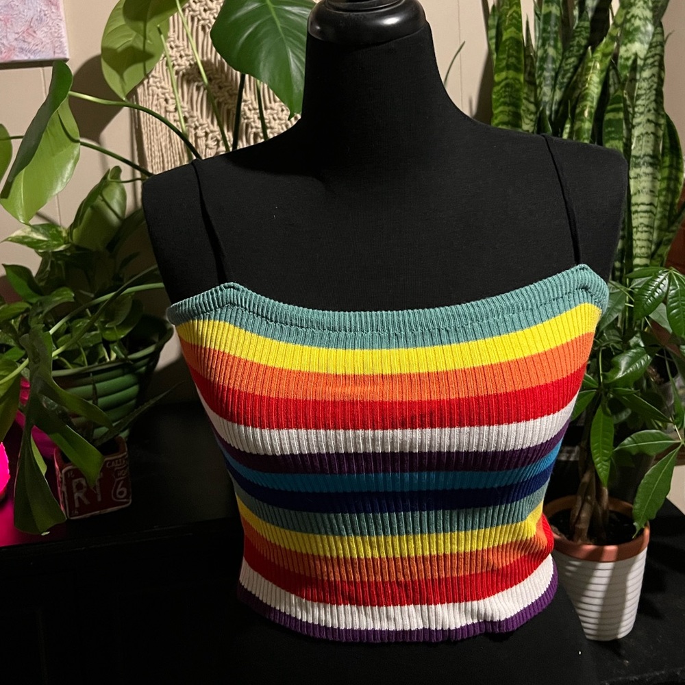 Ribbed tank top. Shein. One size. Fits anywhere from S-L